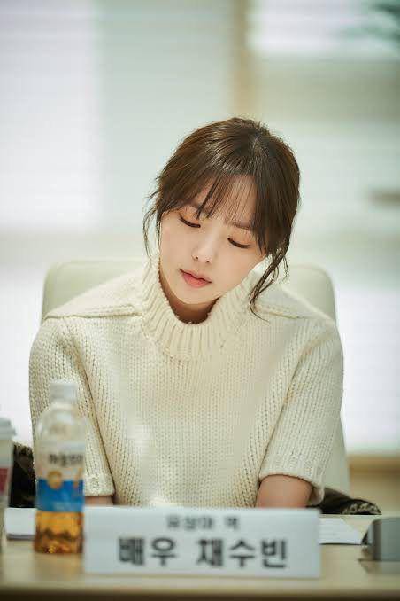 potret cast Omniscient Reader Chae Soo Bin (sumber: Ilgan Sports)