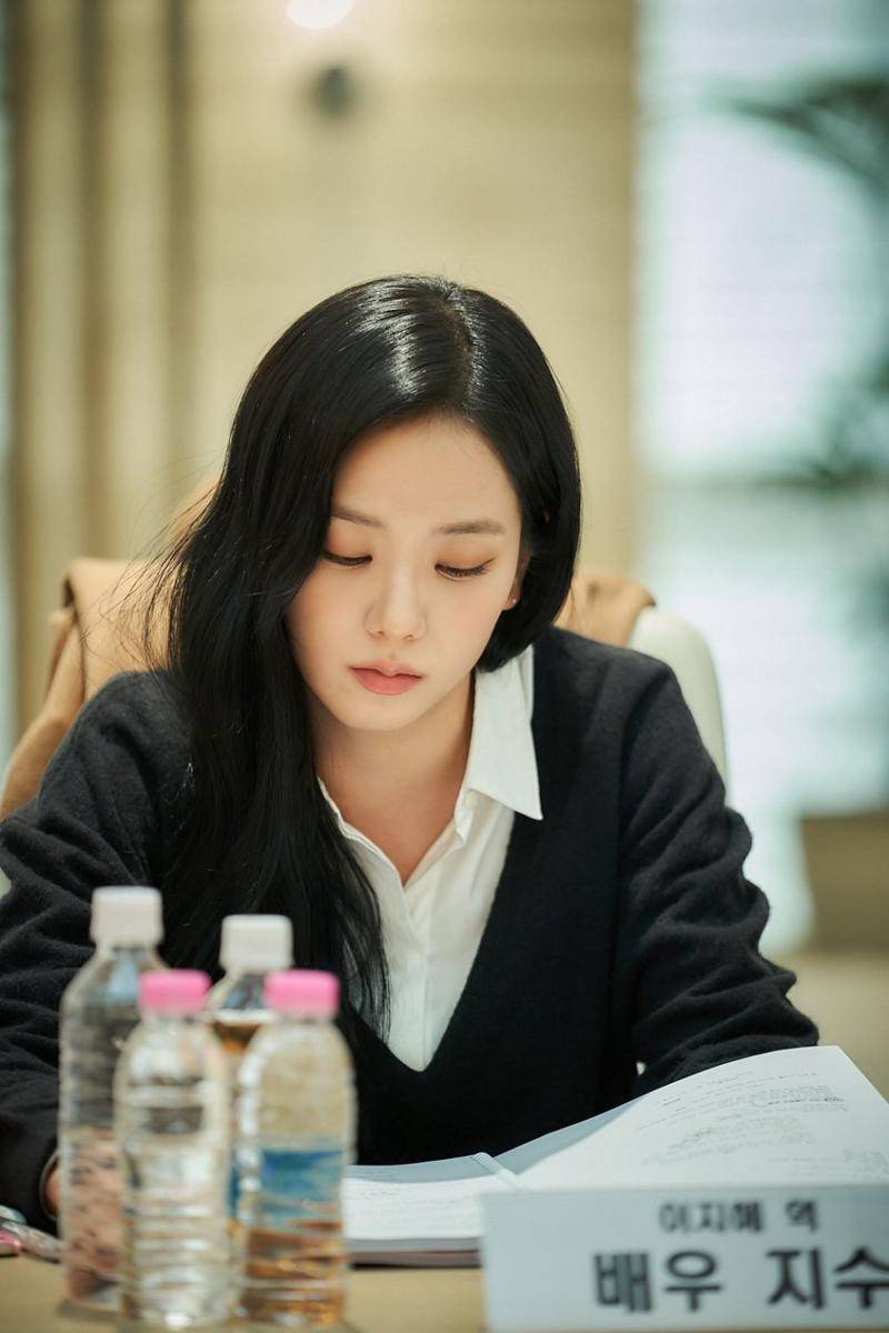 potret cast Omniscient Reader Jisoo Blackpink (sumber: Ilgan Sports)