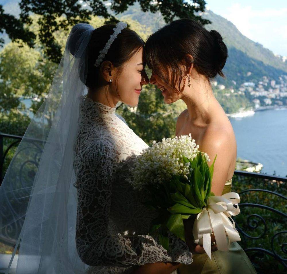 potret persahabatan Urassaya Sperbund dan Kimmy Kimberley (instagram.com/urassayas)