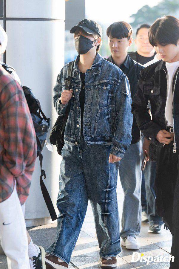 padu padan outwear ala Seungmin Stray Kids (dok. dispatch.co.kr/Song Hyo Jin)