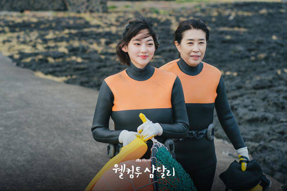 Kim Mi Kyung dan Kang Mina di Welcome to Samdalri (dok. JTBC/Welcome to Samdalri)