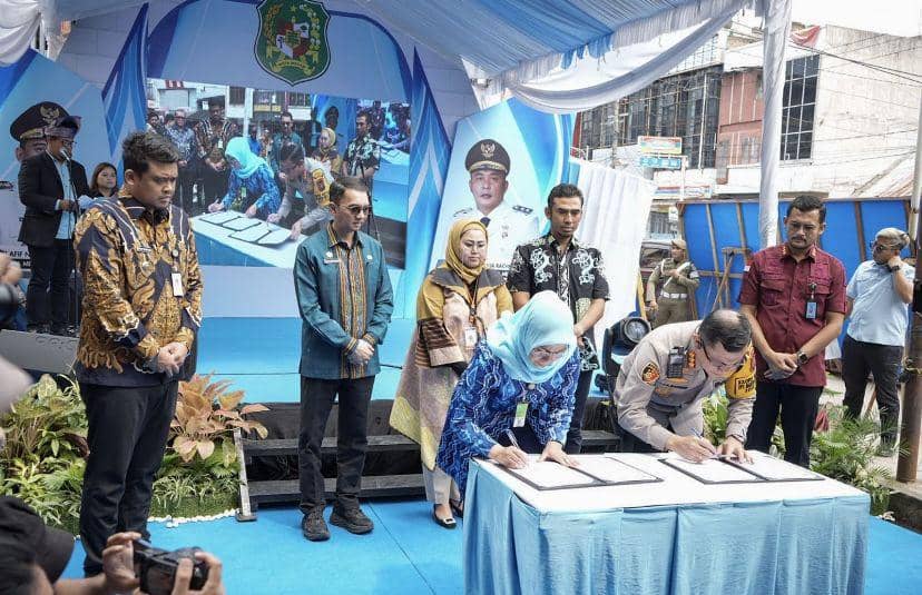 Wali Kota Medan, Bobby Nasution meluncurkan Mal Pelayanan Publik/ MPP Medan (Dok. Diskominfo Medan)