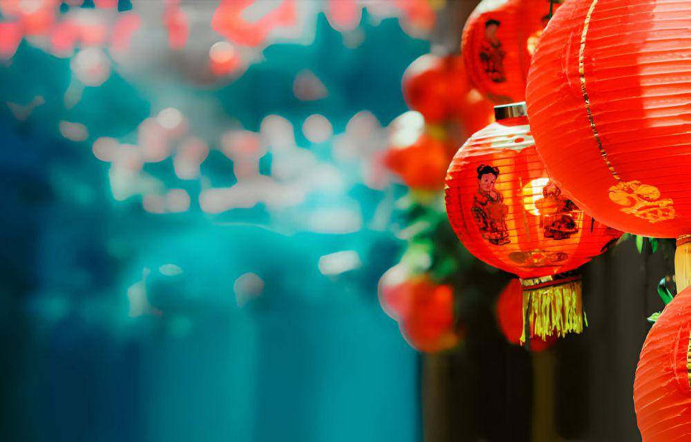 ilustrasi lampion tangan kustom (istockphoto.com/Toa55)