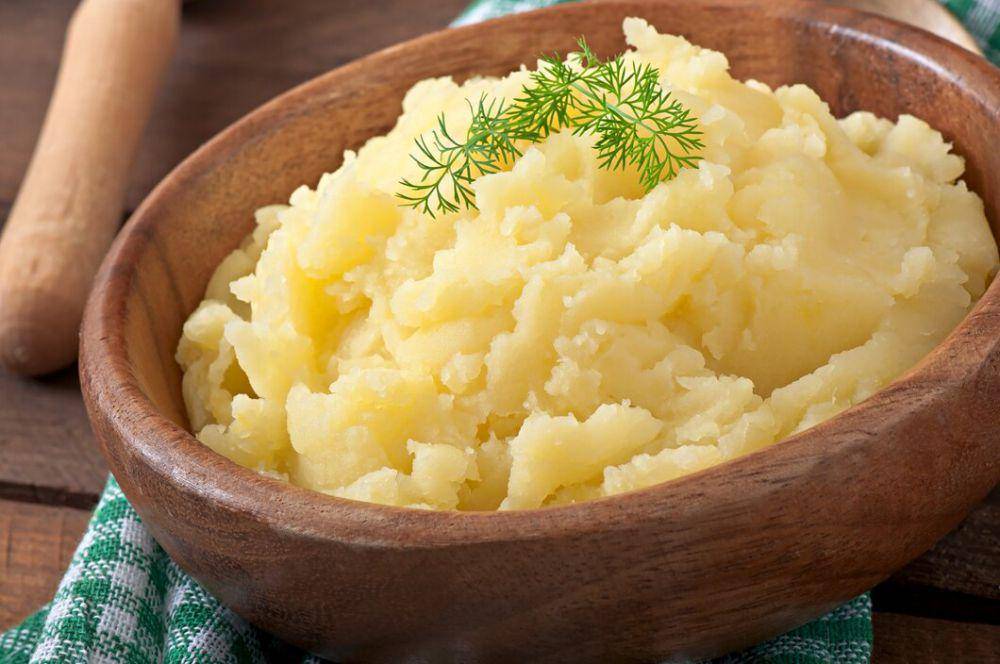 mashed potato (freepik.com/timolina)