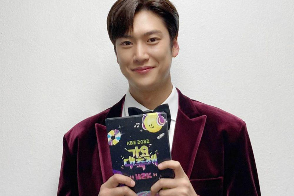 Na In Woo Hengkang dari CUBE Entertainment Setelah 12 Tahun