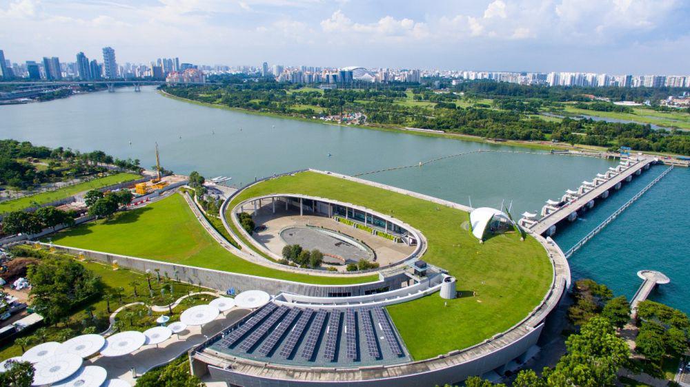 4 Cara Menuju Marina Barrage Singapura Beserta Tips Piknik