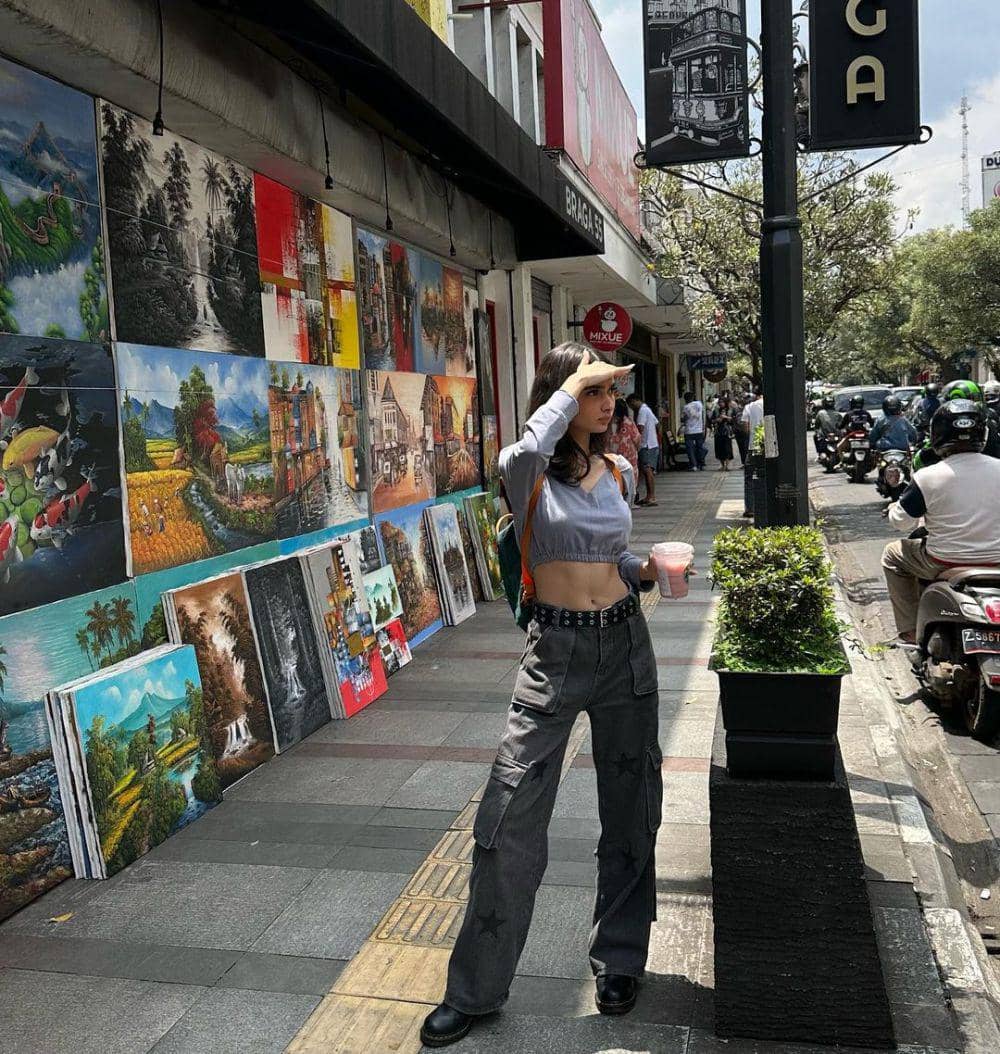 ide gaya edgy Shaguffta (instagram.com/shaguffta_)