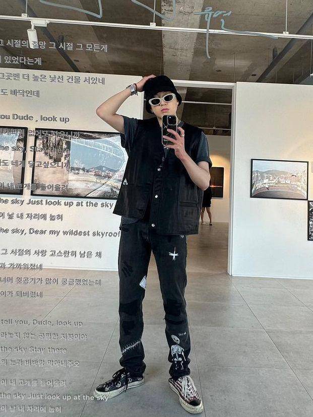 potret Kang Seung Yoon WINNER (instagram.com/w_n_r00)