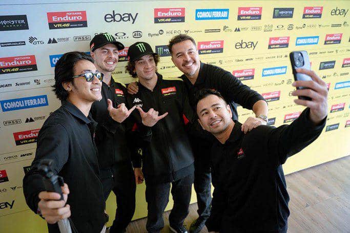 potret Abidzar, Raffi Ahmad, Nagita, dan Rifat Sungkar hadir pada launching livery VR46 Racing Team di Italia (instagram.com/rifato)