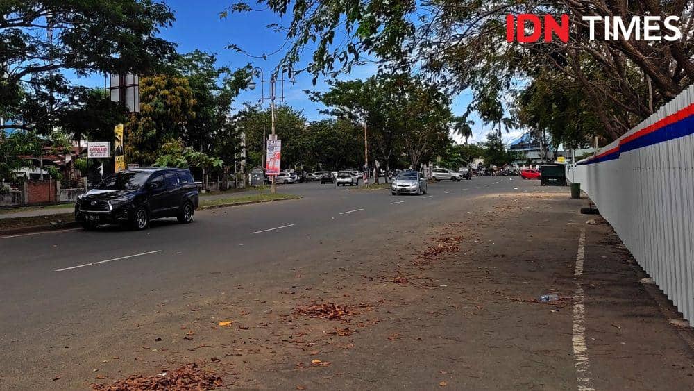 Pelataran parkir Stadion H Dimurtala, Kecamatan Kuta Alam, Kota Banda Aceh, Aceh. (IDN Times/Mhd Saifullah)