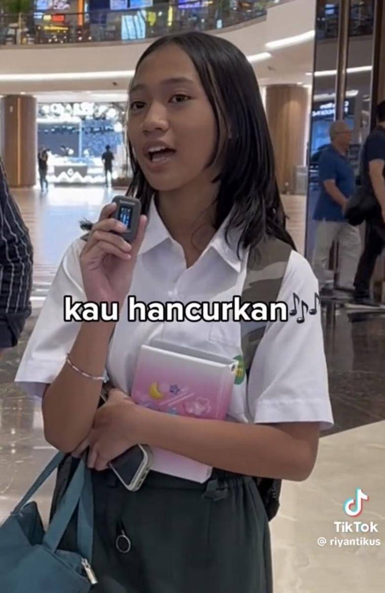 potret viral anak Rian D’Masiv ditantang nyanyi (tiktok.com/riyantikus)