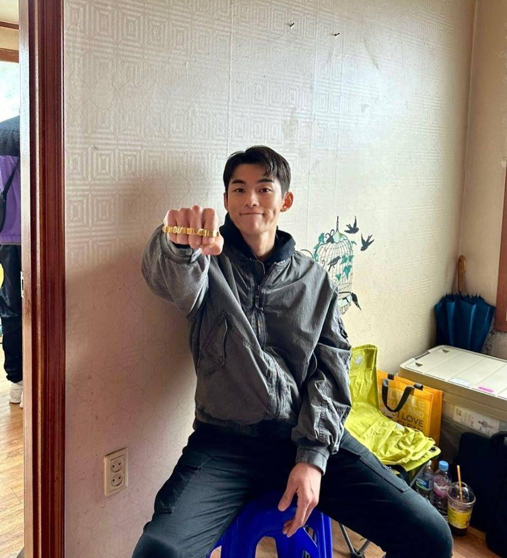 Park Jeong Woo, pemeran Honda di A Shop for Killers (Instagram.com/jwp_its_me)