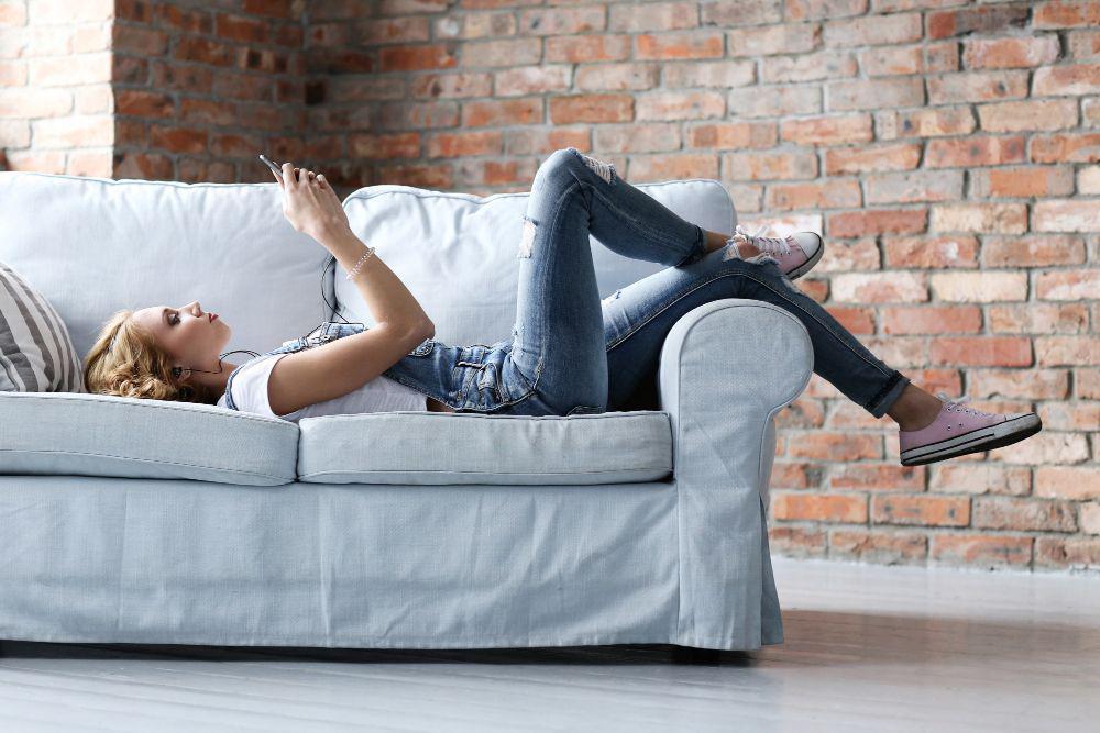 8 Cara Mengatasi Bungkuk pada Usia Remaja