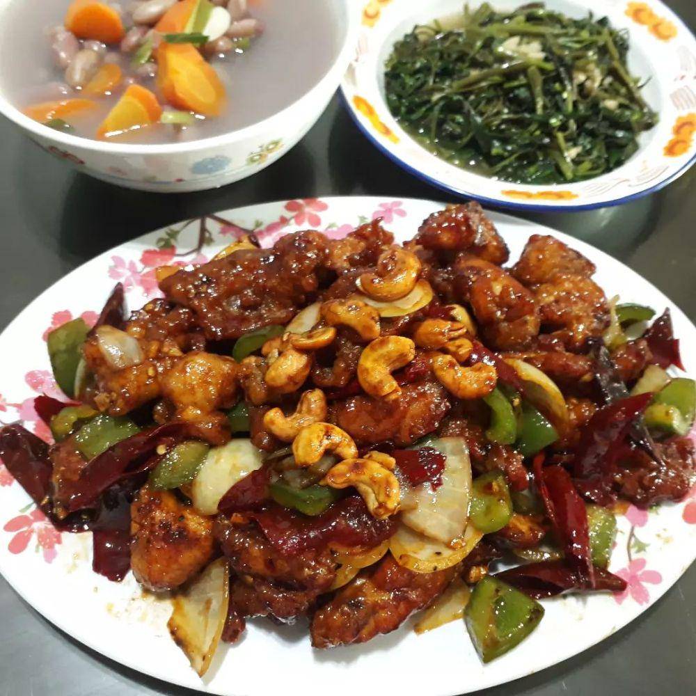 kung pao chicken (instagram.com/ynn_kitchen)
