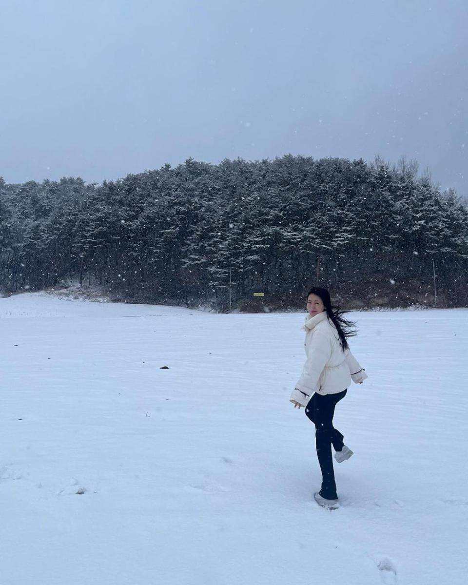 potret Ji Woo (instagram.com/hi__jiwoo)