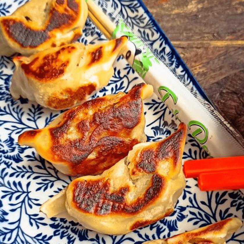 Tsukamie Ramen Gyoza (instagram.com/yukjajanbandung)