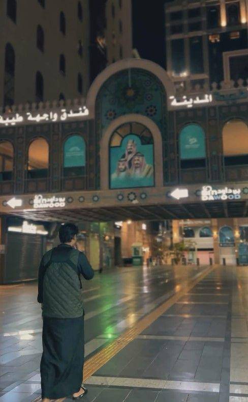 Arya Saloka umrah (Instagram.com/arya.saloka)