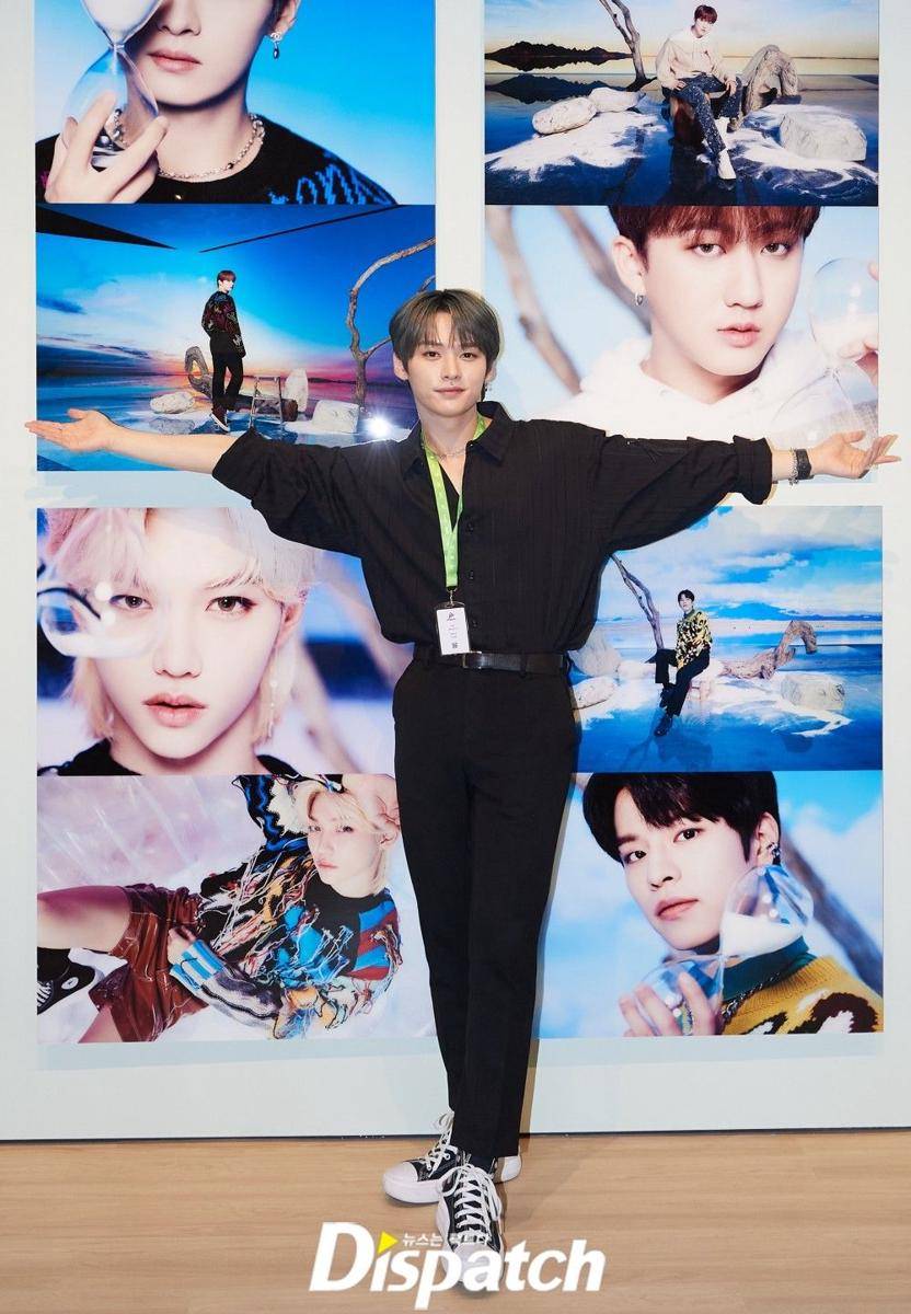 OOTD kasual ala Lee Know Stray Kids (dok. dispatch.co.kr/Jung Youngwoo)