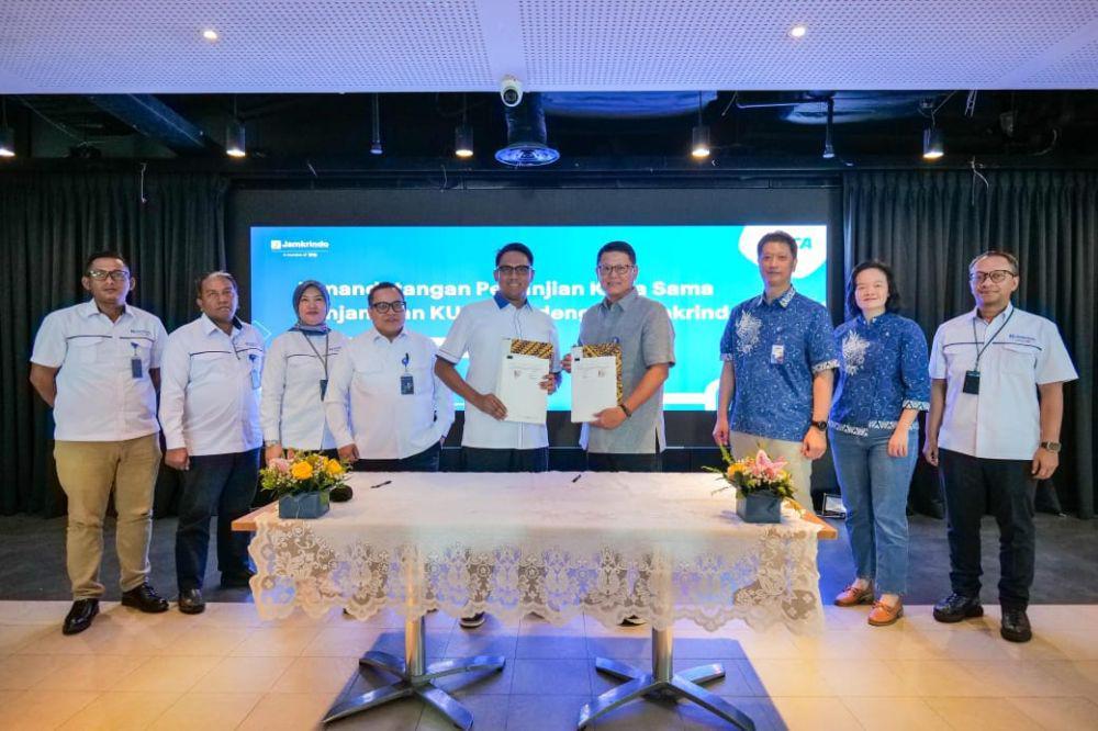 Gandeng Jamkrindo, BCA Komitmen Dorong Penyaluran KUR untuk UMKM