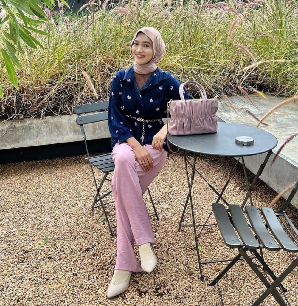 OOTD ala Nurwinda Yuliana (instagram.com/windaaylna)