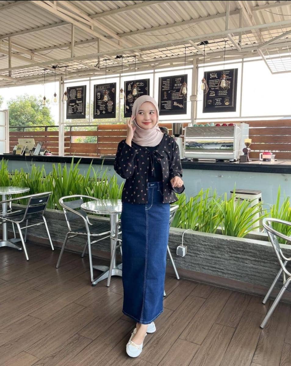 OOTD ala Siska Amera (instagram.com/siskaamera)