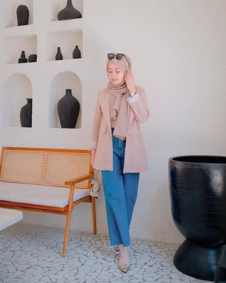 OOTD ala Sari Endah Pratiwi (instagram.com/saritiw)