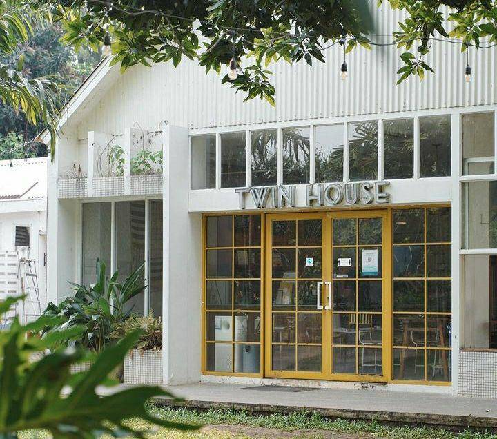 Twin House (instagram.com/twinhouse.id)