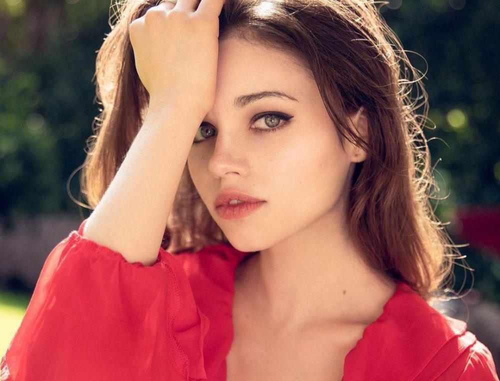 Biodata dan Profil India Eisley, Model MV Debut Solo Cha Eun Woo