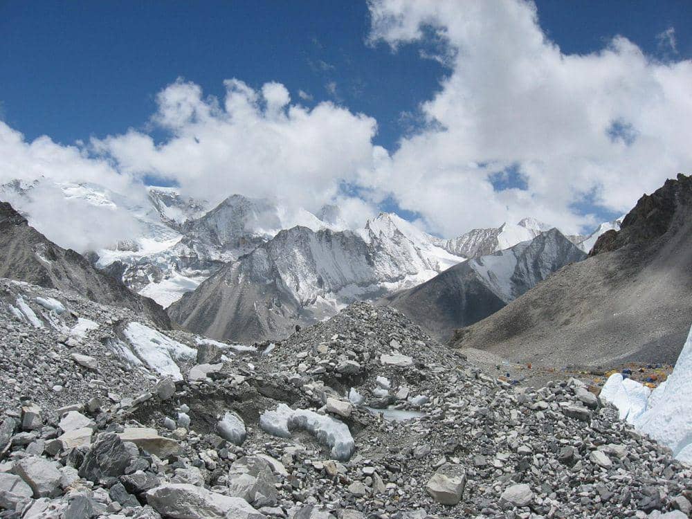 Potret panorama alam di Gunung Makalu
