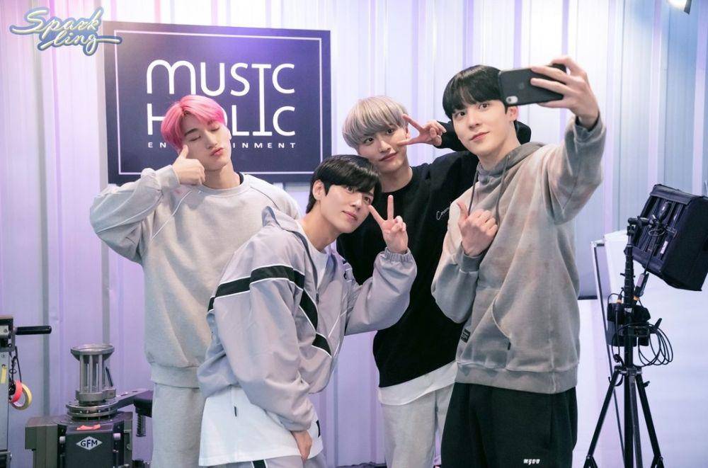 siapa boyband fiksi Sparkling (instagram.com/real.sparkling)