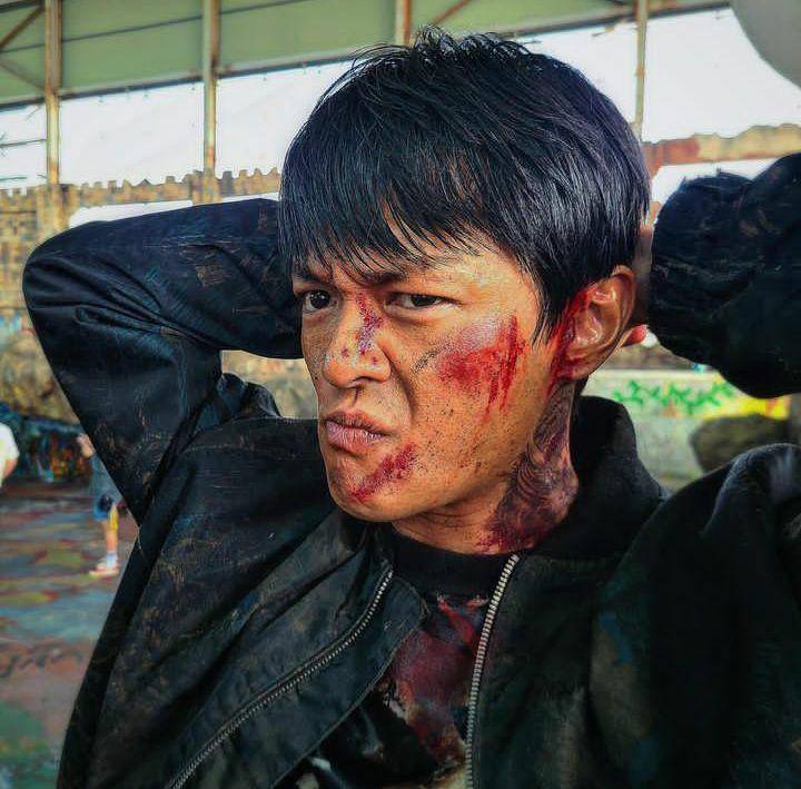 Choi Dong Goo di balik layar Badland Hunters (instagram.com/donggu_choi)