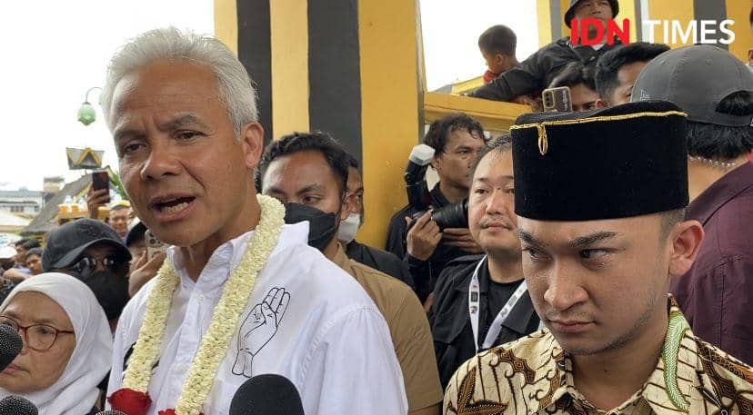 Gerakan Salam 4 Jari Muncul di Medsos, Ini Respon Ganjar