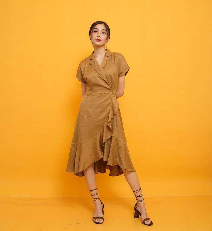 Aya (instagram.com/ayastrophiile)