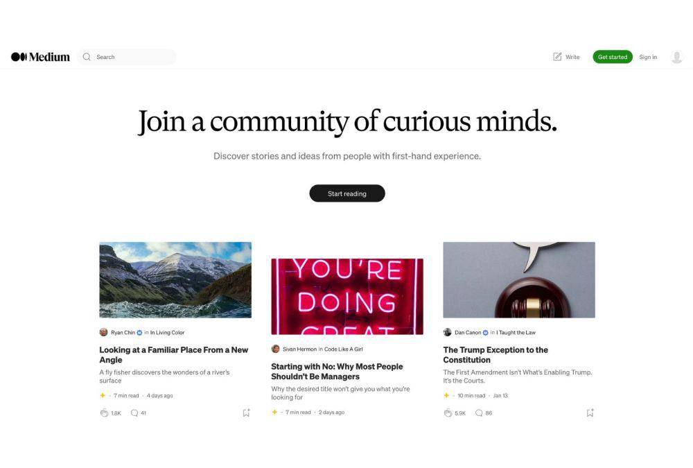 Tampilan situs Medium (medium.com)