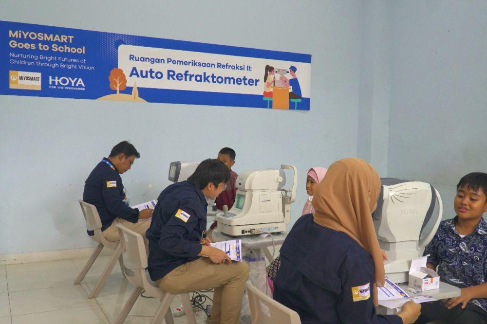 Deteksi Dini Myopia pada Anak, MiYosmart Goes to School di Bogor