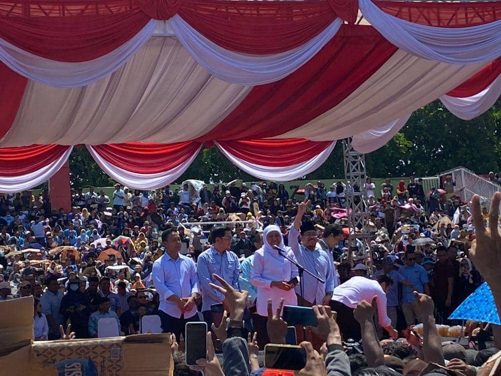 Gibran Berangkat Kampanye Terbuka di Semarang Naik Batik Air