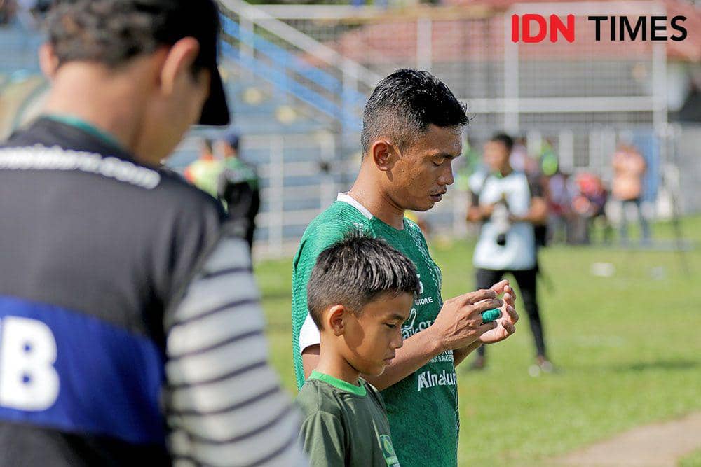 [FOTO] Asa PSMS Medan Terkubur di Stadion Langsa