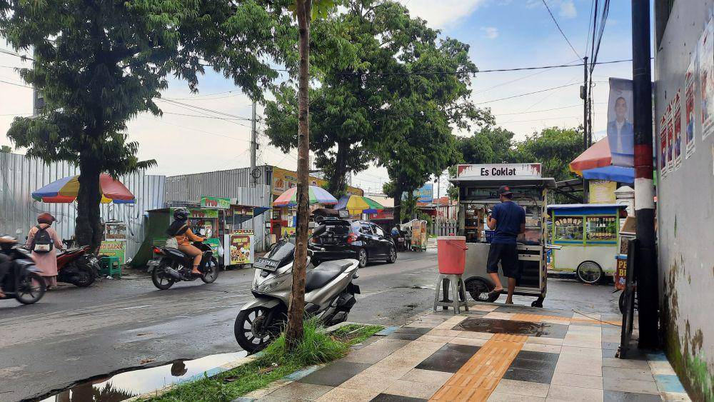 Wisata Kuliner Jalan Dokter Sutomo (dok. pribadi/Fatma Roisatin Nadhiroh)