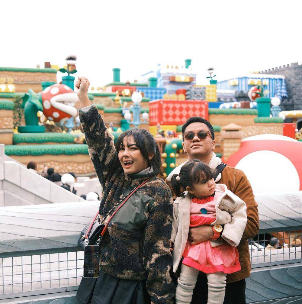 potret keluarga Arief Muhammad (instagram.com/tiarapangestika)