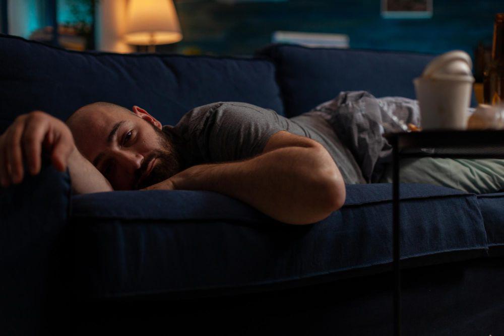 Apa Bahaya Merokok sebelum Tidur?