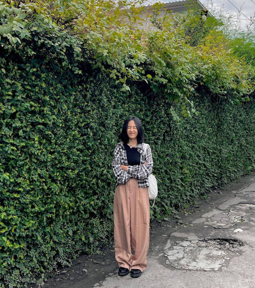 OOTD untuk kuliah ala Aasyabill (instagram.com/aasyabill)