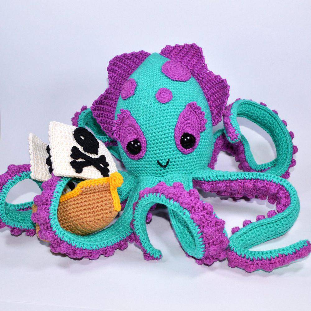 potret rajutan tangan bertema kraken (reddit.com/clandestinejoys)