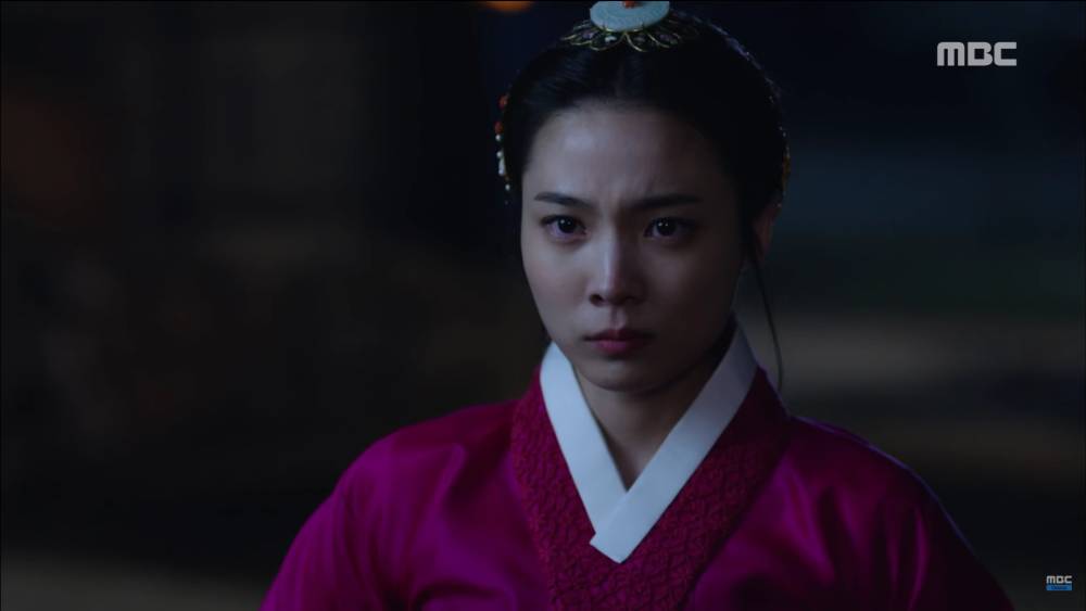 Yoon So Hee di drama The Emperor: Owner of the Mask (youtube.com/MBCdrama)
