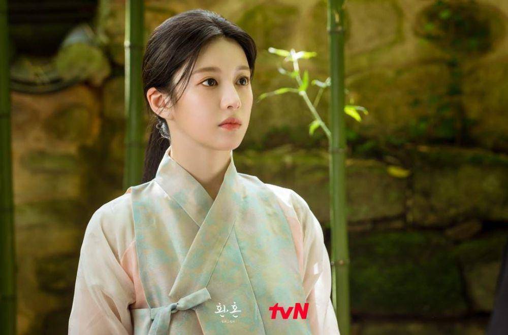 Ko Yoon Jung di drama Alchemy of Souls: Light and Shadow (instagram.com/tvn_drama)
