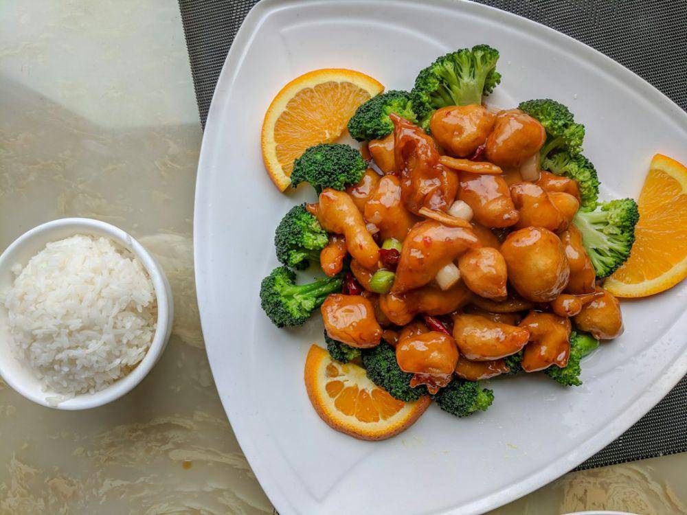 olahan orange chicken (unsplash.com/Drew Taylor)