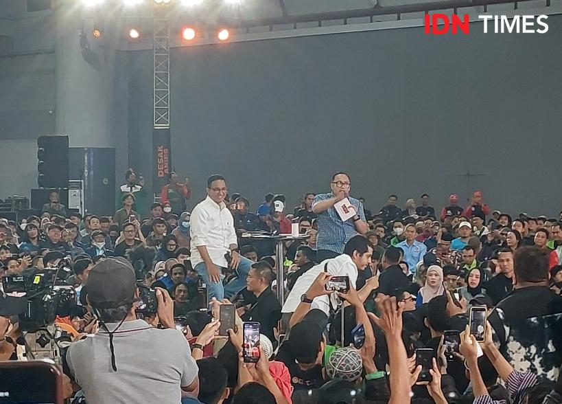 Ditantang Driver Ojol Revisi UU Cipta Kerja, Anies Siap Tinjau Ulang