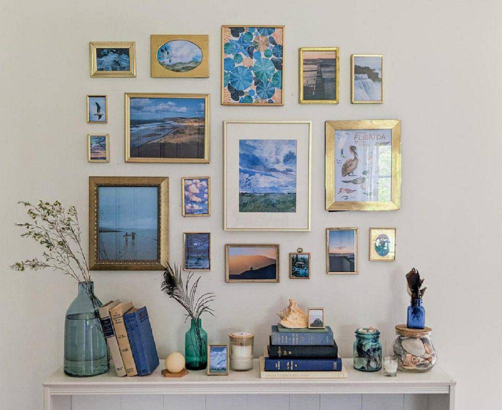 potret gallery wall di dalam rumah (reddit.com/cutpastemag)
