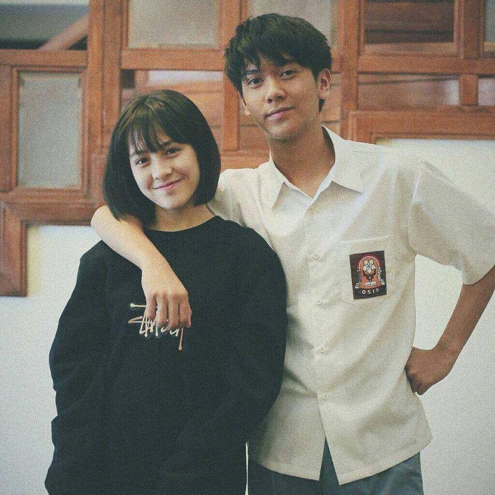 Zara di film Dilan (instagram.com/zaraadhsty)