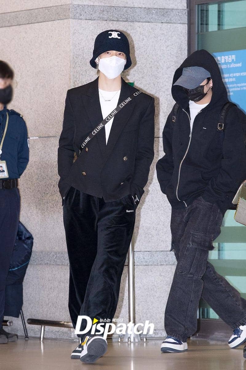 mix and match blazer ala Hyunjin Stray Kids (dok. dispatch.co.kr/Jeong Youngwoo)