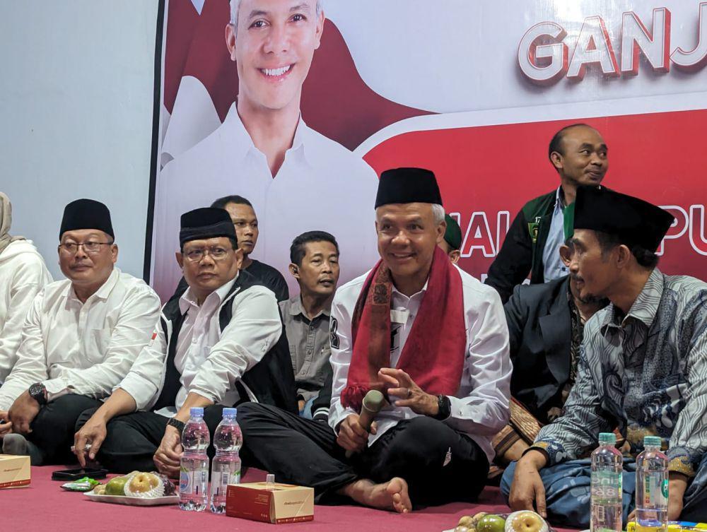 Kampanye, Ganjar Malah Kunjungi Rumah Kader Demokrat di Malang